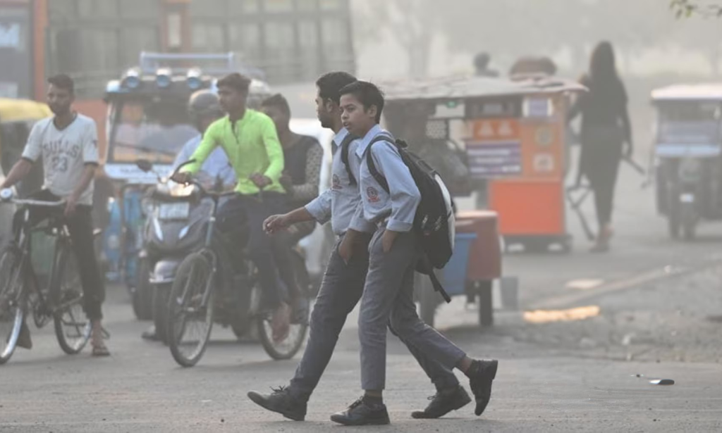 Schools in Gurgaon and Faridabad to Reopen After Pollution-Driven Shutdown